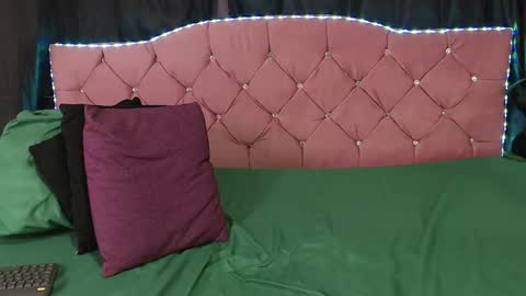 Cata Prins  online show from February 2026 12:04:01 PM