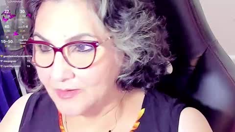 Snapshot of cataleya_mom_ chatting on November 2025 07:42:01 AM cataleya online show from November 2025 07:42:01 AM