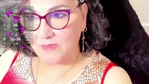 Snapshot of cataleya_mom_ chatting on December 2025 03:01:02 AM cataleya online show from December 2025 03:01:02 AM