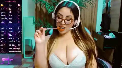 catalina3772516 online show from April 2026 12:28:01 AM