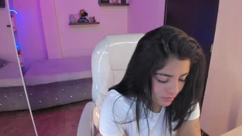 Catalina online show from January 2025 08:07:02 PM