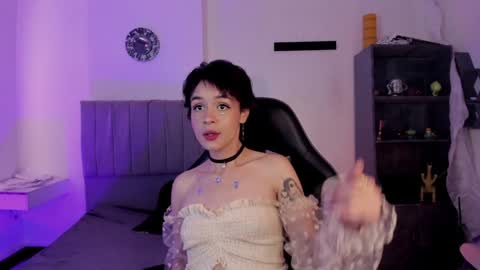 Cat  online show from January 2025 09:07:01 PM