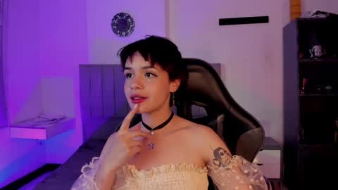 Cat  online show from January 2025 12:09:01 AM