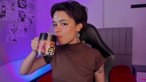 Cat  online show from February 2025 11:26:01 PM