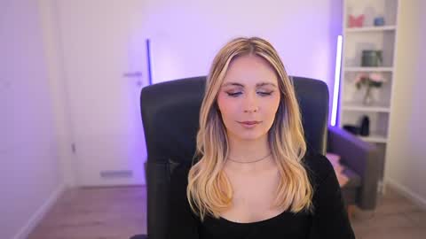 catecrago  online show from April 2026 08:01:01 AM