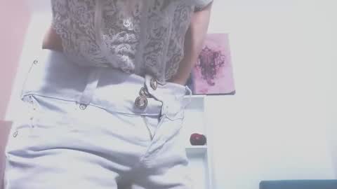 Snapshot of catherinehot707rs chatting on September 2025 03:09:02 AM catherinehot707rs online show from September 2025 03:09:02 AM