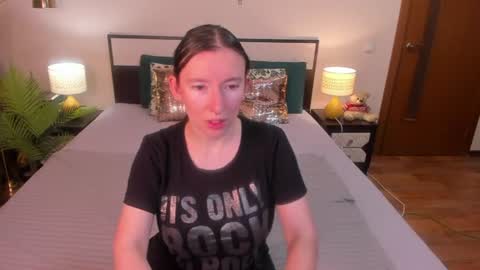 Catrin online show from July 2026 02:29:02 AM