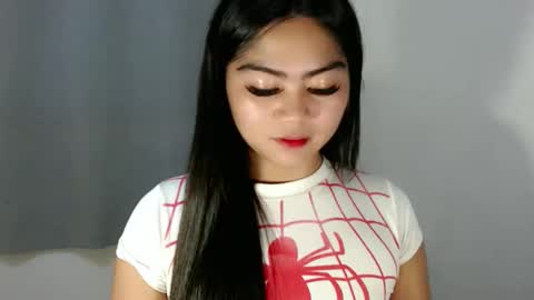 Snapshot of cathy_ho chatting on November 2025 06:40:02 PM cathy_ho online show from November 2025 06:40:02 PM