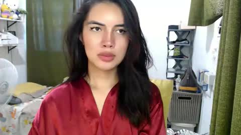 Snapshot of cathy_lyn chatting on May 2026 11:54:01 PM cathy_lyn online show from May 2026 11:54:01 PM