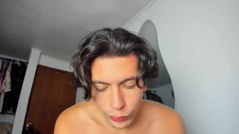 catnuaa online show from December 2024 03:42:01 AM