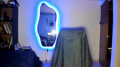 Snapshot of catnuaa chatting on June 2026 01:36:02 AM catnuaa online show from June 2026 01:36:02 AM