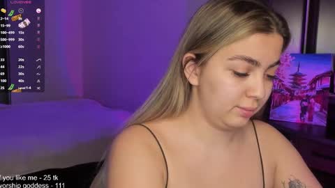 Snapshot of catrinaeuphorina chatting on February 2025 06:09:02 AM Catrina or just Cat online show from February 2025 06:09:02 AM