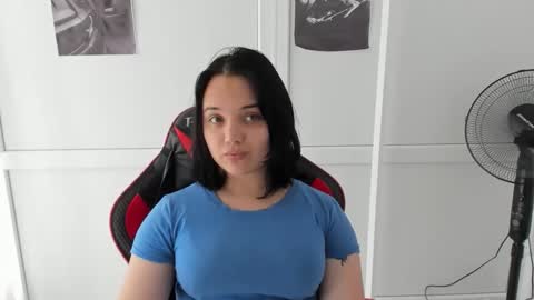 Snapshot of catrine_cute chatting on June 2026 09:45:01 AM Catrine online show from June 2026 09:45:01 AM