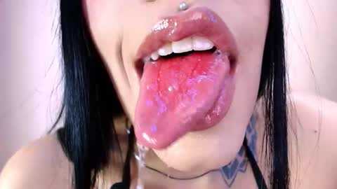 Cattleya online show from February 2026 02:56:01 AM