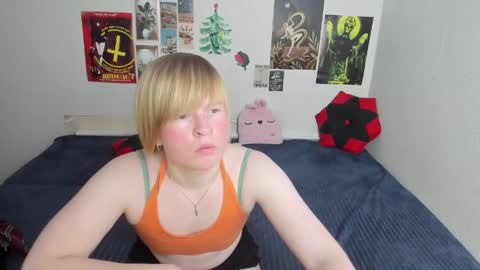 cattie_w_ online show from March 2026 01:22:01 AM