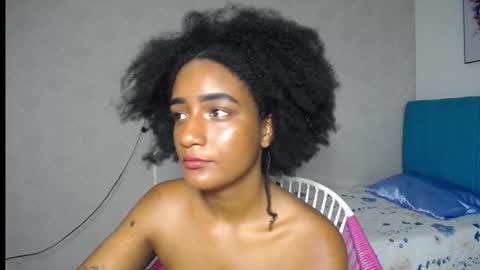 Snapshot of cattleya_hotgirl chatting on November 2025 04:50:01 PM Cattleya online show from November 2025 04:50:01 PM