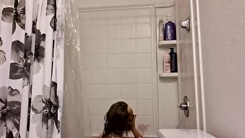 Snapshot of cattywompiscreations chatting on February 2025 04:10:02 AM zatbabydaddy online show from February 2025 04:10:02 AM