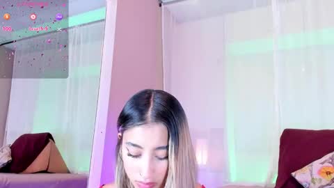 cayetanamiles online show from November 2025 04:12:02 AM