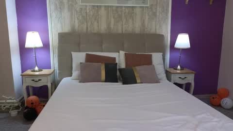 Snapshot of cb_ivanna chatting on November 2025 06:02:02 AM Ivanna online show from November 2025 06:02:02 AM