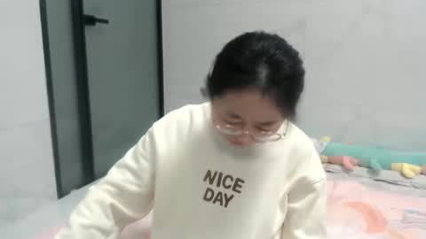 Snapshot of cbz112233 chatting on January 2025 02:56:02 PM ANNYANNY online show from January 2025 02:56:02 PM