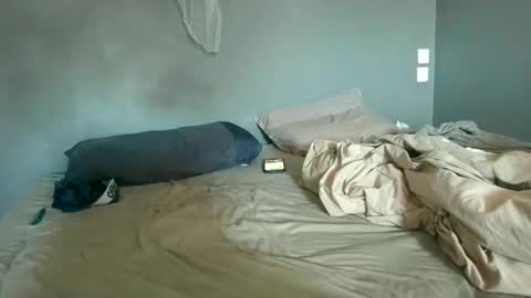 cceline0 online show from March 2026 09:57:01 AM