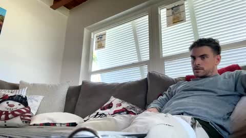 Rivs online show from February 2025 06:56:02 PM