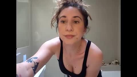 Sarahx online show from September 2025 02:55:02 AM