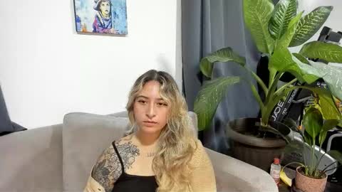 ccuteass online show from March 2025 06:39:02 PM
