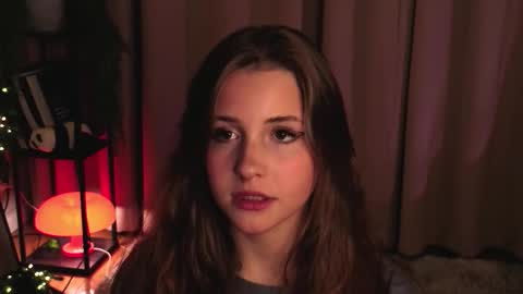 Lina  online show from January 2026 07:28:01 PM