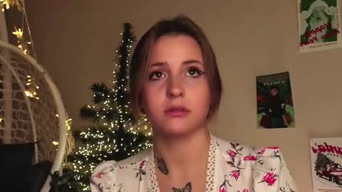 Lina  online show from January 2026 07:28:02 PM