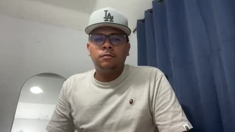 ceci1218 online show from March 2026 03:28:02 AM