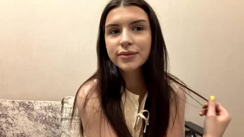 Darina online show from April 2026 04:09:01 PM