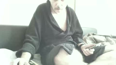 Snapshot of cedricodereims51 chatting on November 2025 10:29:01 AM cedricodereims51 online show from November 2025 10:29:01 AM