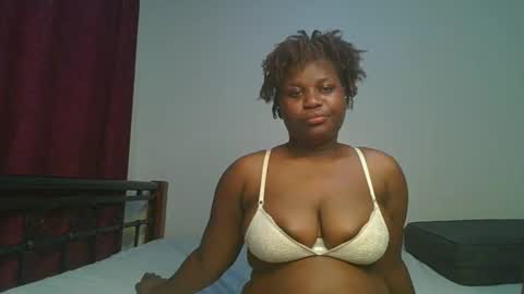 ceepretty25 online show from February 2026 11:19:01 PM