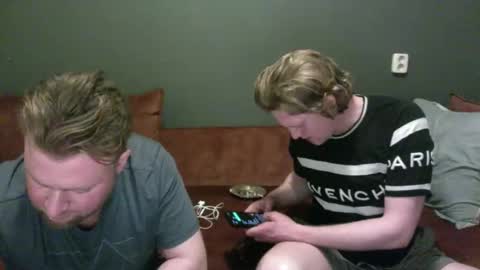 Snapshot of ceezeee chatting on March 2026 02:07:02 AM ceezeee online show from March 2026 02:07:02 AM