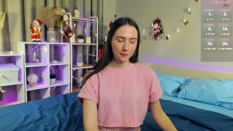 Josie Manesi online show from January 2025 11:29:01 PM