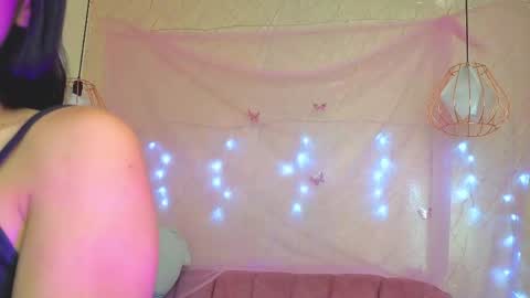 Snapshot of celeste222_ chatting on April 2026 07:06:01 PM Celeste online show from April 2026 07:06:01 PM