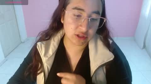 Snapshot of celeste817631 chatting on July 2026 01:47:01 PM celeste817631 online show from July 2026 01:47:01 PM