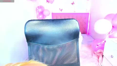 Snapshot of celeste__sweetx chatting on June 2026 06:56:02 PM Celeste Sweet online show from June 2026 06:56:02 PM