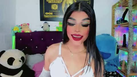 celeste_hot25horny online show from February 2026 12:17:01 PM