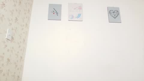 Snapshot of celeste_moonx chatting on September 2025 12:05:02 PM Celeste online show from September 2025 12:05:02 PM