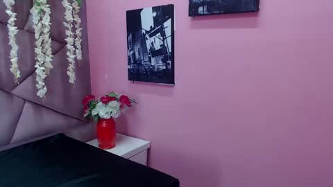 Snapshot of celeste_owen18 chatting on March 2025 06:33:02 AM celeste owen18 online show from March 2025 06:33:02 AM