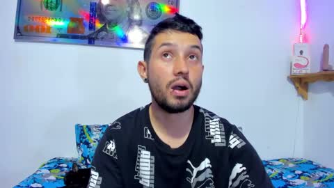 Snapshot of celeste_y_pipe chatting on February 2025 03:52:02 AM Celeste Y Pipe online show from February 2025 03:52:02 AM