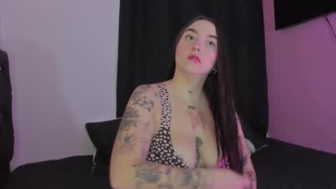 Snapshot of celeste_y_pipe chatting on November 2025 03:09:02 AM Celeste Y Pipe online show from November 2025 03:09:02 AM