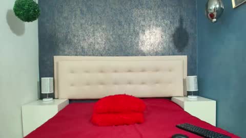 Snapshot of celestial_queen_ chatting on November 2025 11:10:02 AM Celestial online show from November 2025 11:10:02 AM