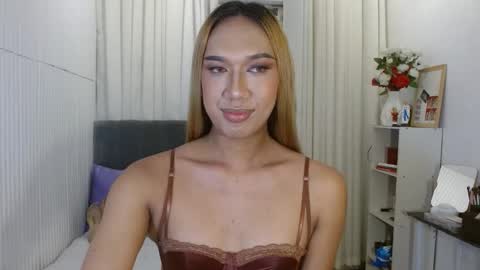 Snapshot of celestinalinaa chatting on November 2025 10:37:01 PM Celeste online show from November 2025 10:37:01 PM