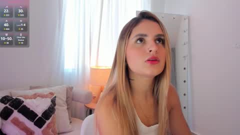 Ari online show from February 2025 05:35:01 PM