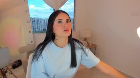 Ari online show from September 2025 09:09:02 PM