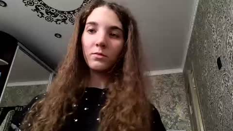 Elizabeth online show from June 2026 10:40:01 AM