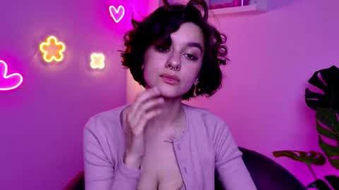  Celine  online show from February 2026 05:26:01 AM